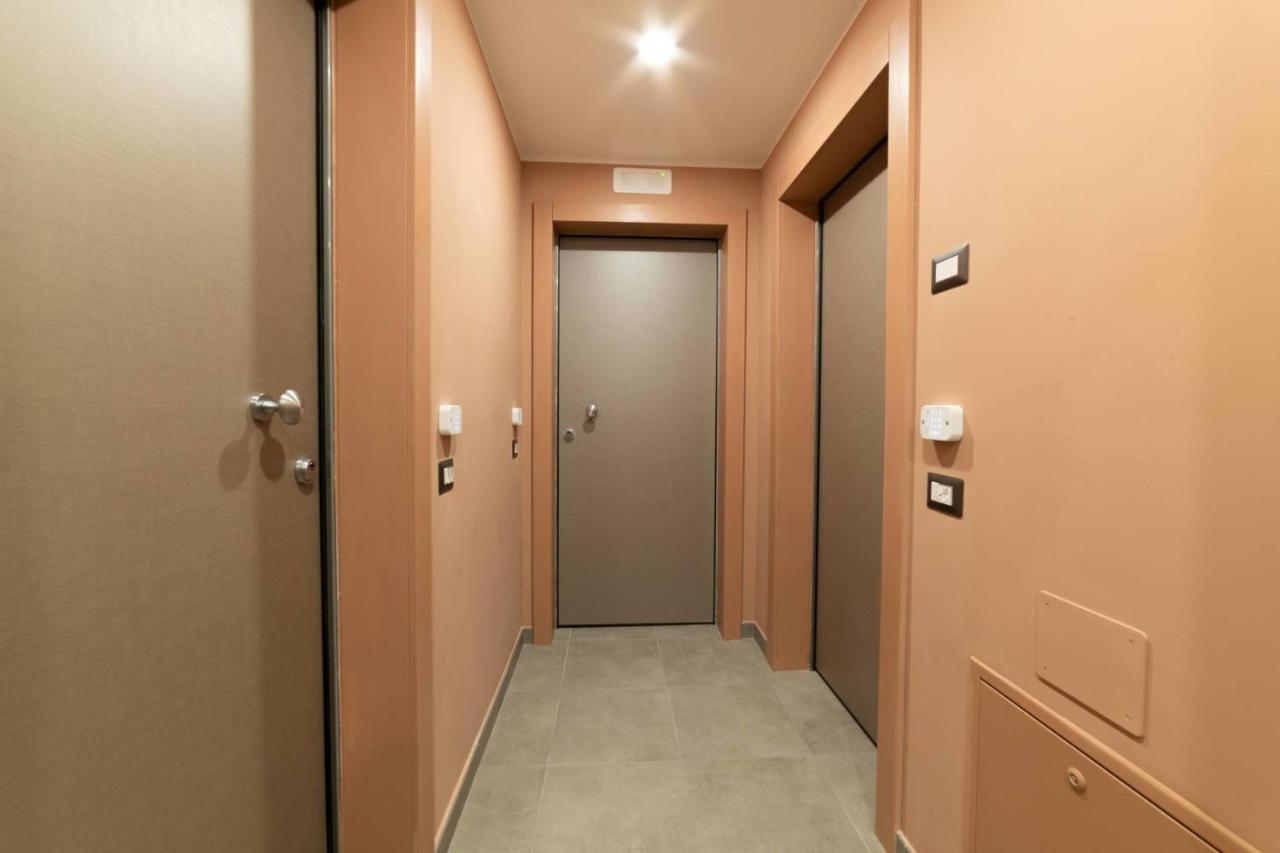 Appartamento YUGOGO MILANO 25 Trento Centro Esterno foto